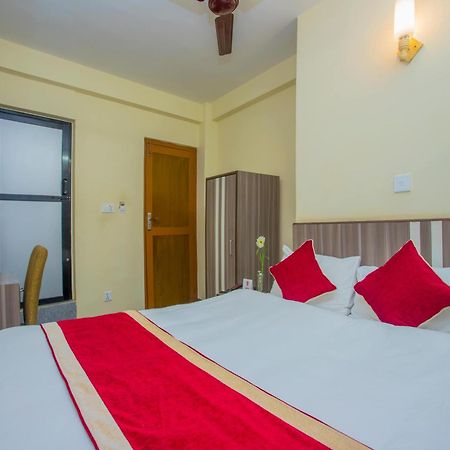 Oyo 297 Hotel Aayam Katmandu Zewnętrze zdjęcie