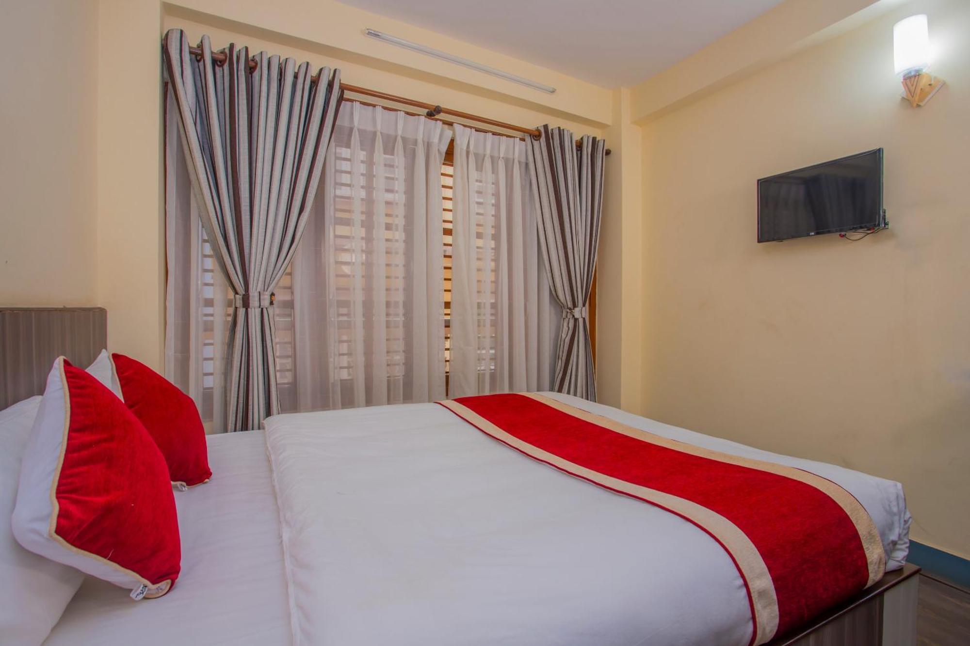 Oyo 297 Hotel Aayam Katmandu Zewnętrze zdjęcie