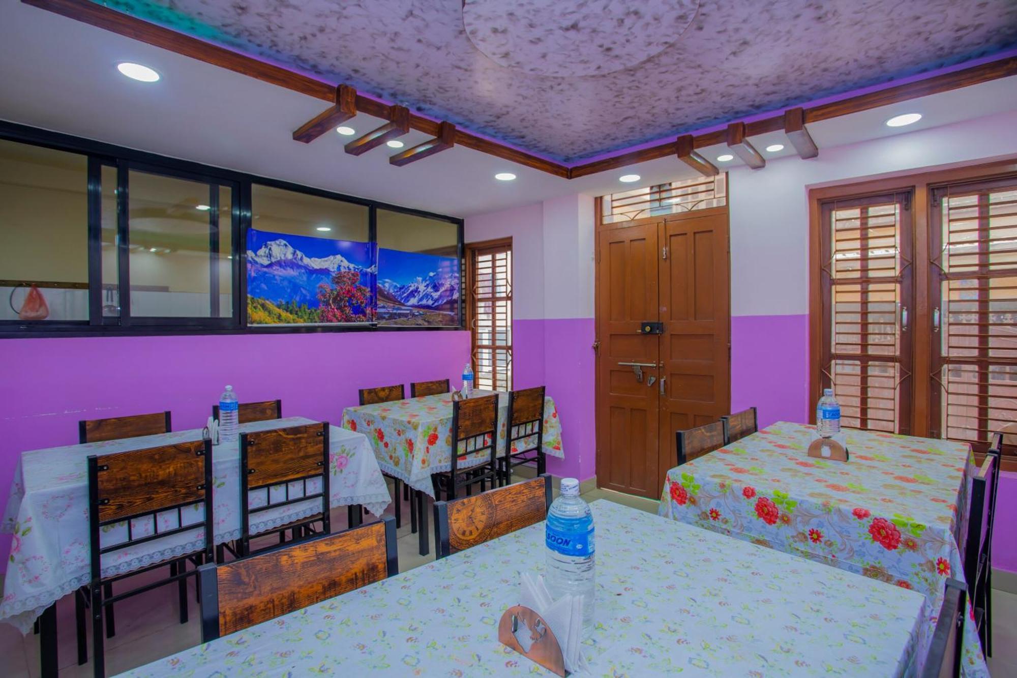 Oyo 297 Hotel Aayam Katmandu Zewnętrze zdjęcie