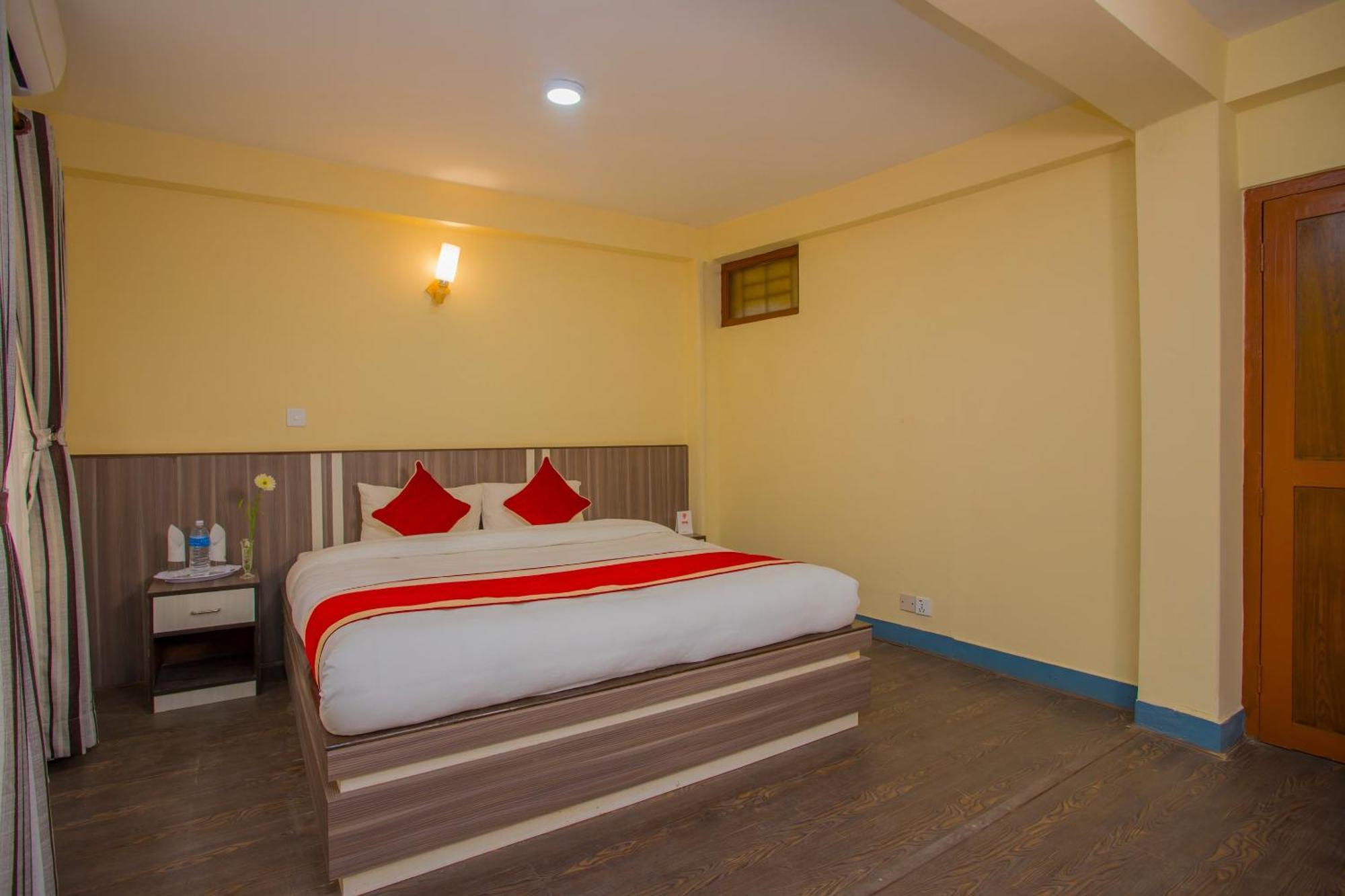 Oyo 297 Hotel Aayam Katmandu Zewnętrze zdjęcie